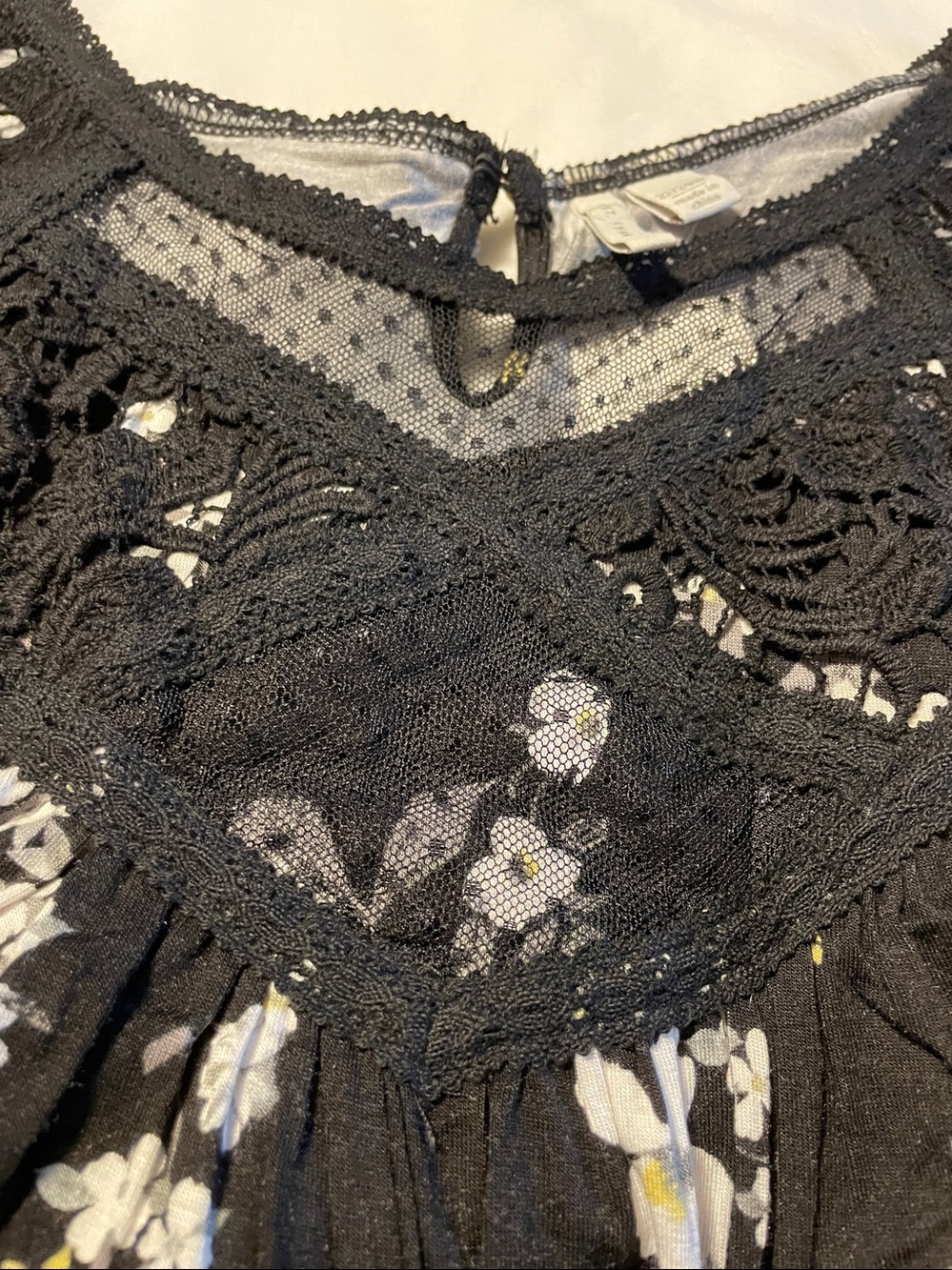 Black Floral Lace Cato Women’s Boho Top Plus size 22/24W - Picture 11 of 12